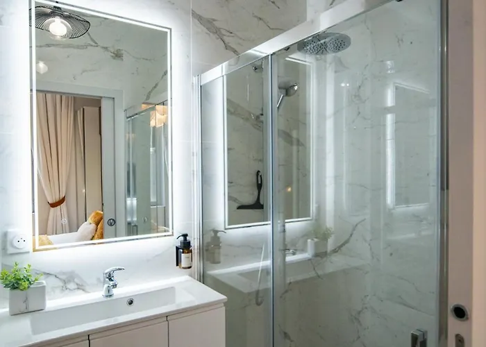 Апартаменты Le Jardin De Guilbaud - Hypercentre - Netflix